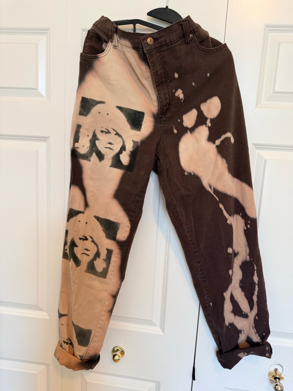 Bleach-Effect Two-Tone Graphic Denim Pants Customized “Blondie”